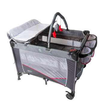 Born corral cuna cardiff