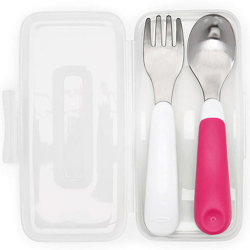Oxo - Set de cubiertos con estuche | Rosa
