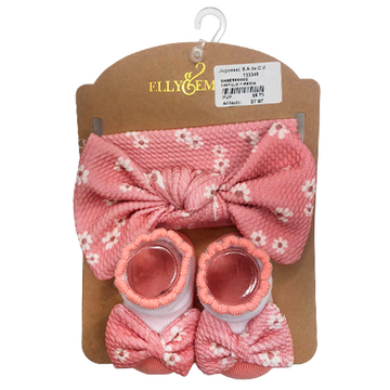 Conjunto listón y zapatillas de tela rosadas