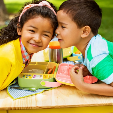  Max K Lonchera Bento con cubiertos de acero inoxidable y asas de  transporte, lonchera para adultos, niños y niños, almacenamiento de  alimentos fríos o calientes, 3 bandejas, gris frío : Hogar